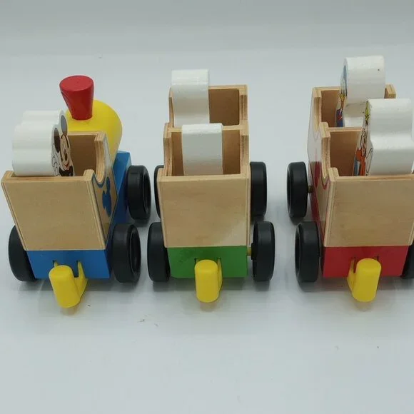 Melissa & Doug Disney Wood Train & 5 Characters Mickey Minnie Toddler Kids - Picture 5 of 16